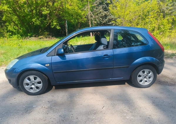 Ford Fiesta cena 6200 przebieg: 190500, rok produkcji 2005 z Warszawa małe 596